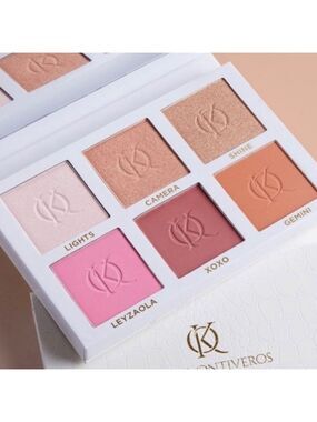 New Kenia Ontiveros blush & shine Palette‎